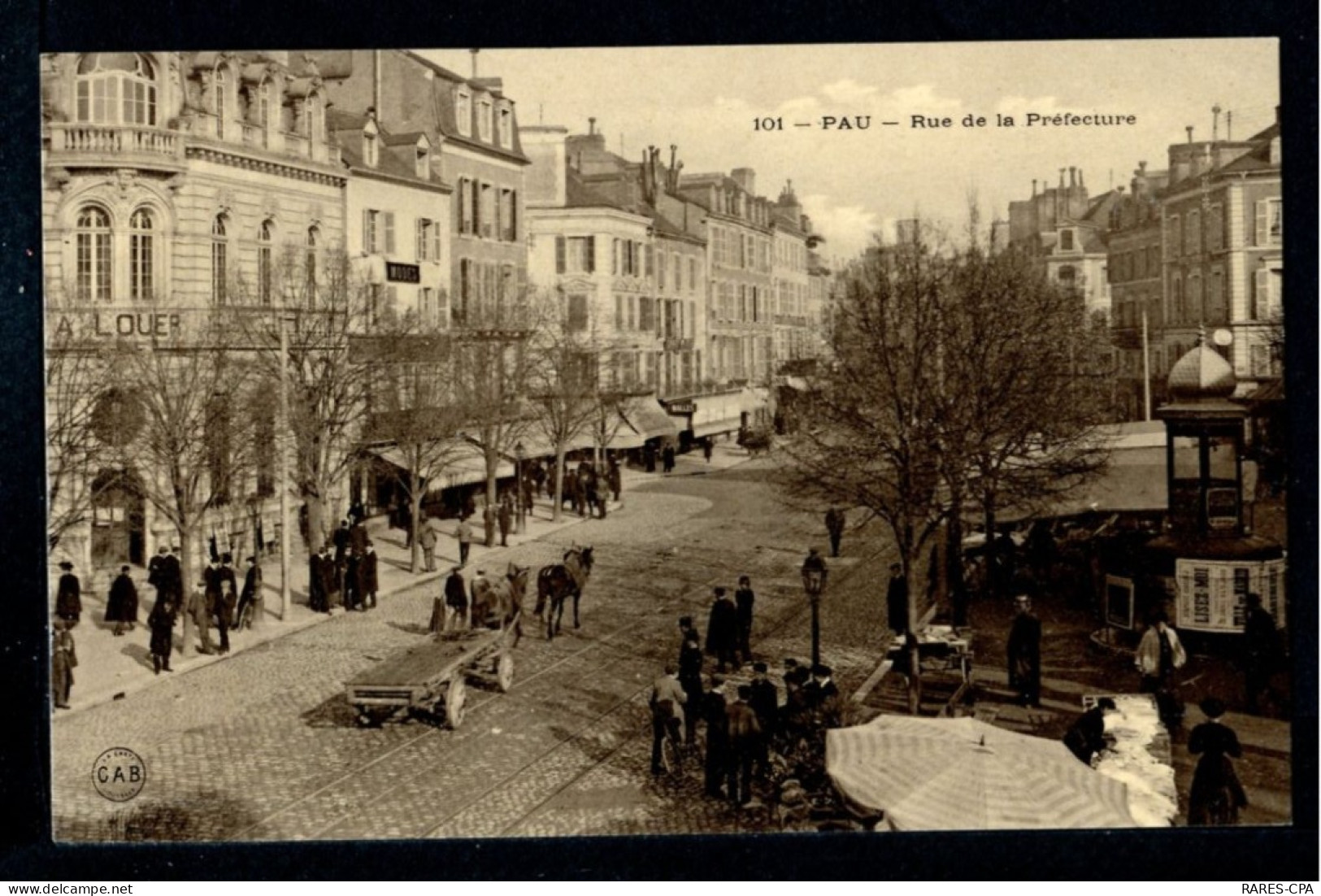 64 - PAU - Rue De La Préfecture ( Cpa Glacée ) - Pau