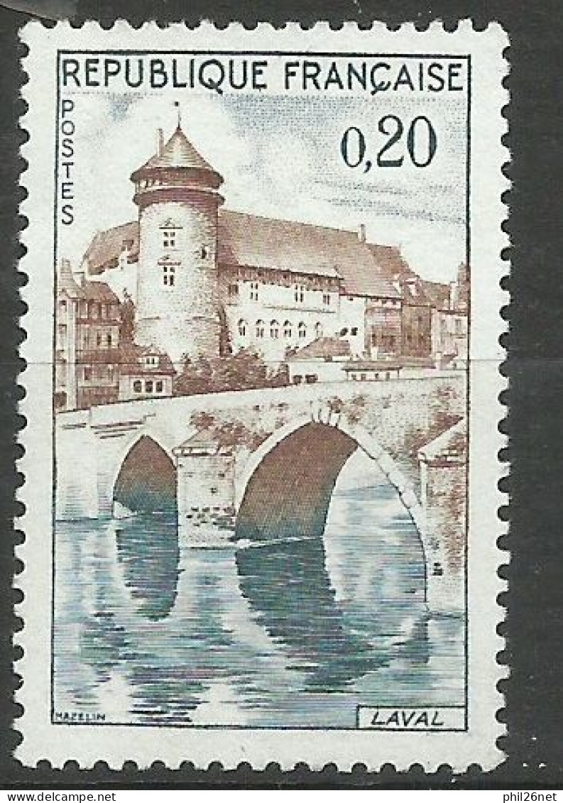 France N°1330  Château Et Pont Vieux Laval   Avec Rivière Bleue     Neuf  ( * )  B/TB Voir Scans Soldé ! ! ! - Ungebraucht