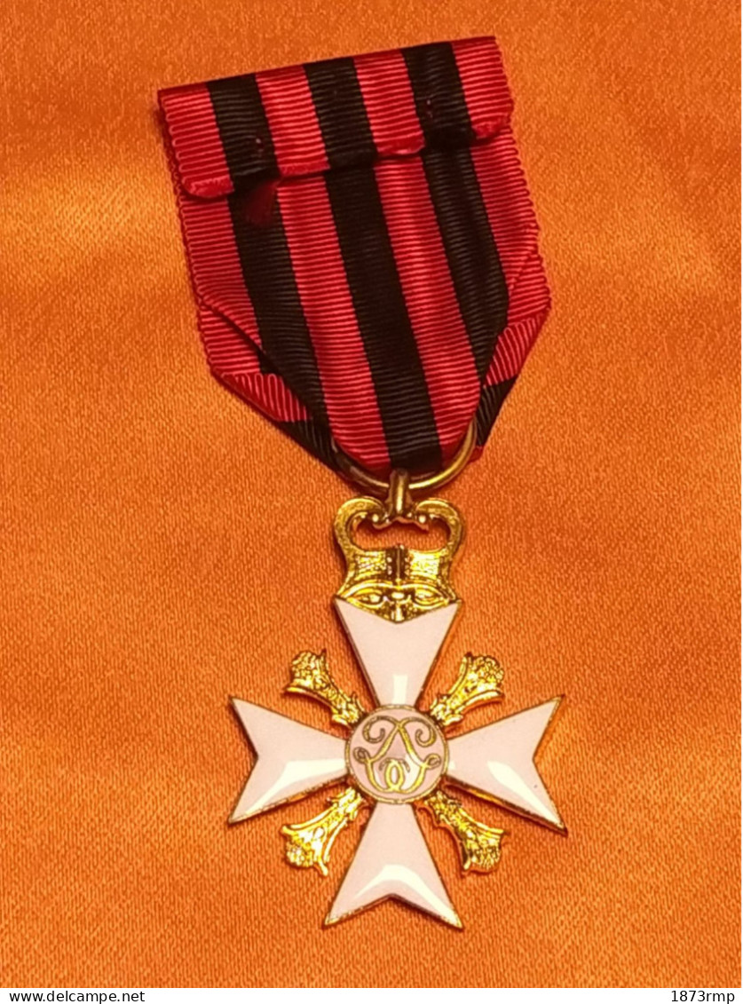 MEDAILLE DECORATION CROIX CIVIQUE 1ERE CLASSE "OR", BELGIQUE - Belgique