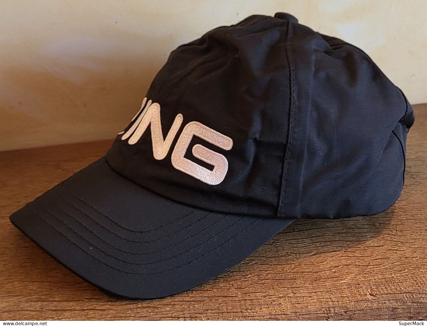 PING, Casquette De Golf Noire Waterproof ### NEUVE ### - Uniformes Recordatorios & Misc