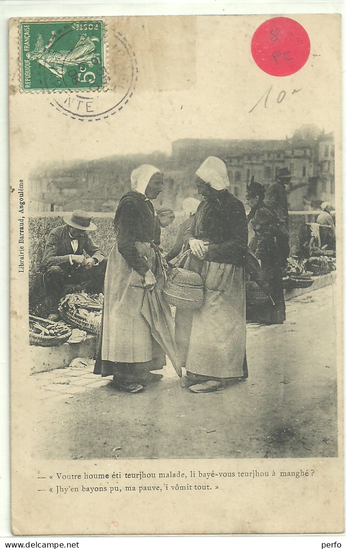 ANGOULEME  - Deux Commères Depuis 115 Ans Sur Les Remparts Au Marché Des Petits Paniers ! - Poitou-Charentes