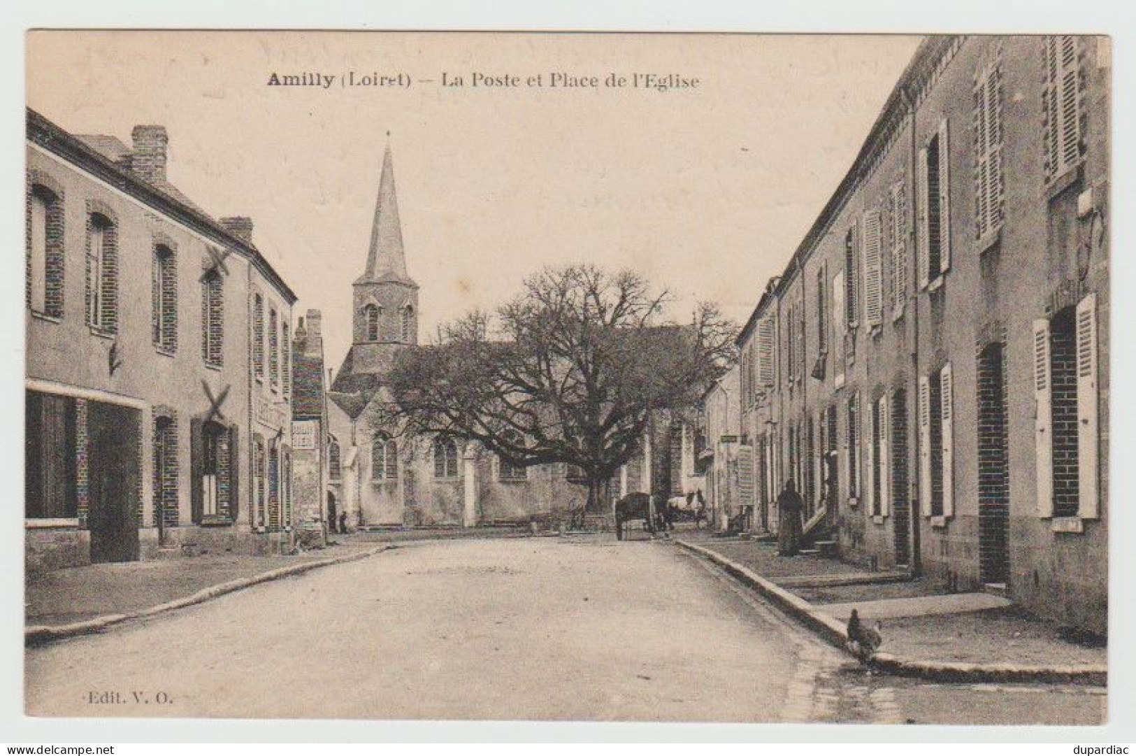 45 - Loiret / AMILLY -- La Poste Et Place De L'Eglise. - Amilly