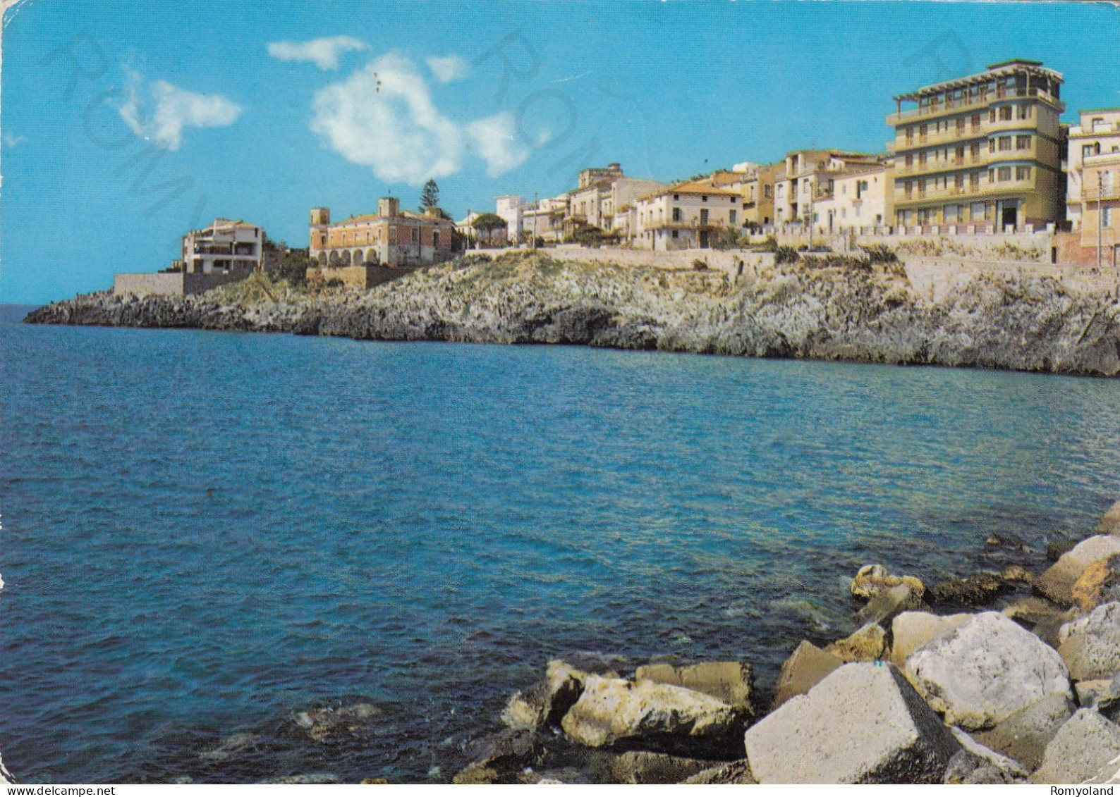 CARTOLINA  MARINA DI CAMEROTA,SALERNO,CAMPANIA-SCORCIO PANORAMICO-MARE,SOLE,VACANZA,BARCHE A VELA,VIAGGIATA 1973 - Kerken