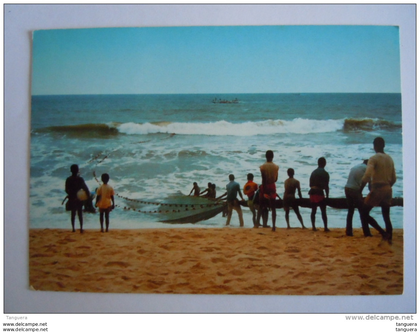 Cpm Ghana Fishermen Hauling In The Catch Elmina Pecheurs Vissers - Ghana - Gold Coast