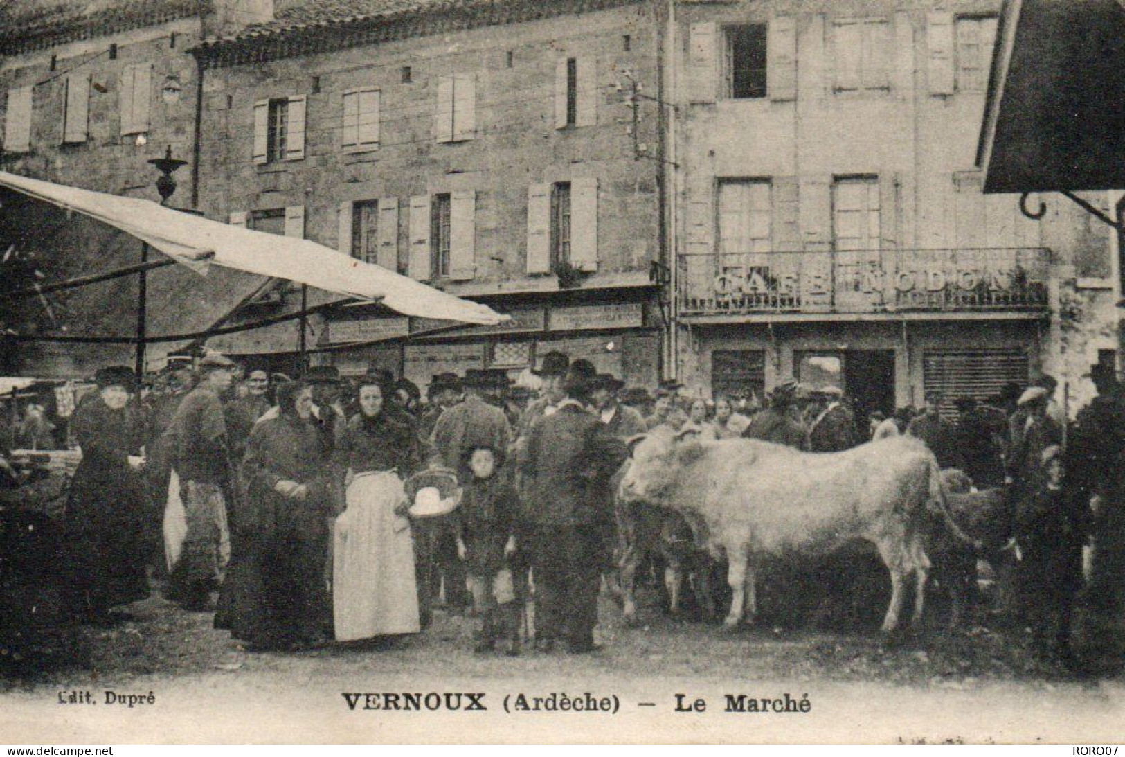 07 Ardèche Très Beau Plan VERNOUX Marché - Vernoux