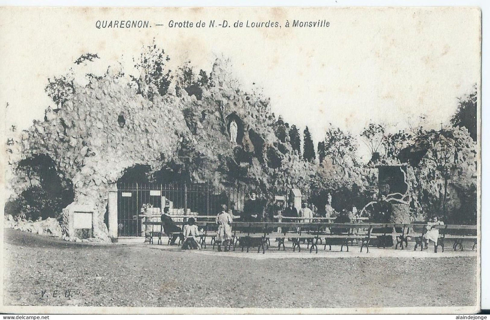 Quaregnon - Grotte De N.D. De Lourdes à Monsville  - Quaregnon