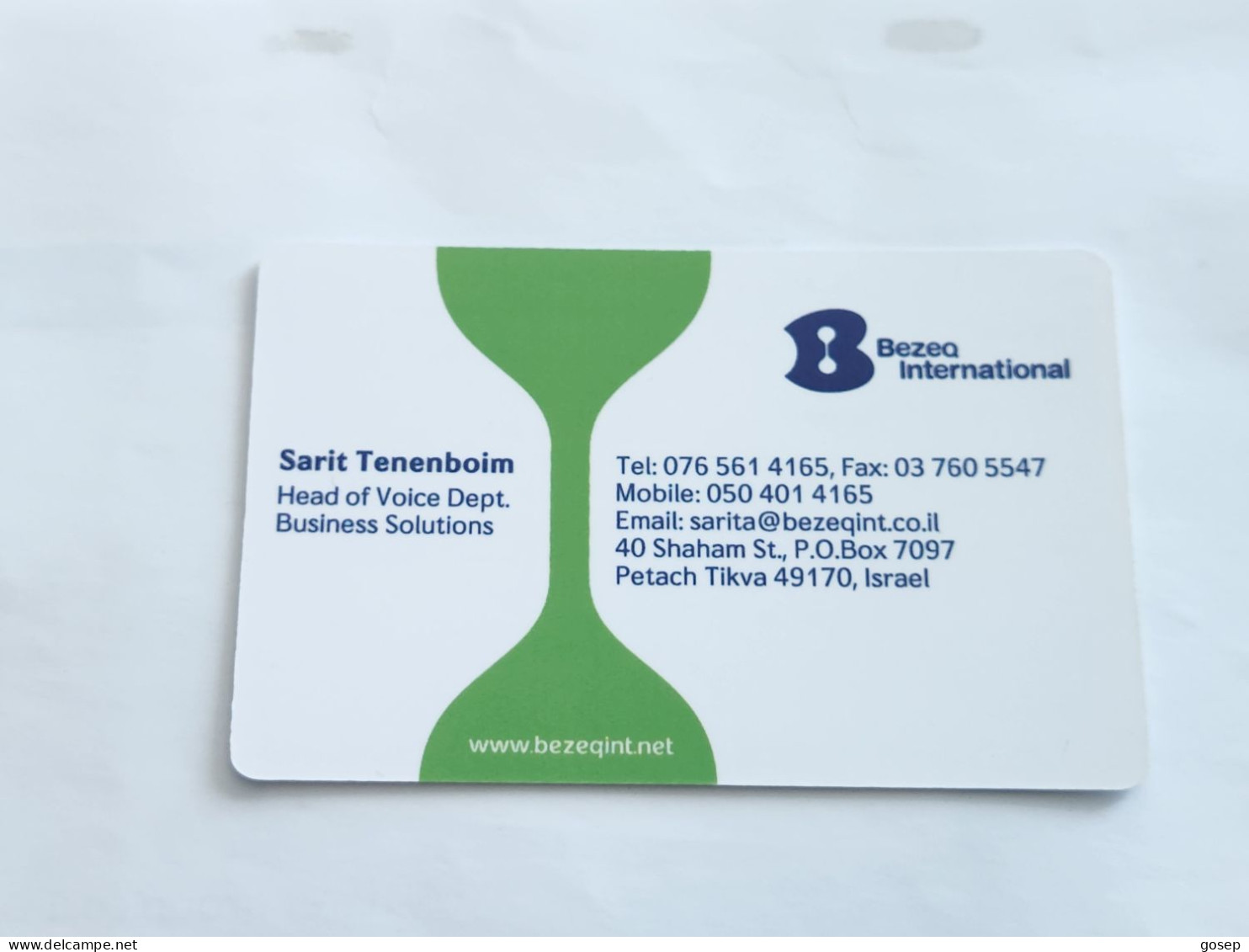 ISRAEL-(BEZ-INTER-717)-Sarit Tenenboim-Head Of Voice-(15)(215400004)(30.09.11)-mint Card - Israël