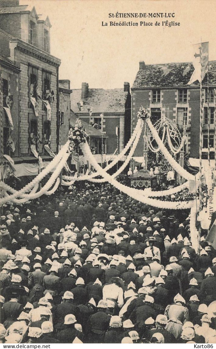 St étienne De Montluc * 1910 * La Bénédiction , Place De L'église * Coiffes - Saint Etienne De Montluc