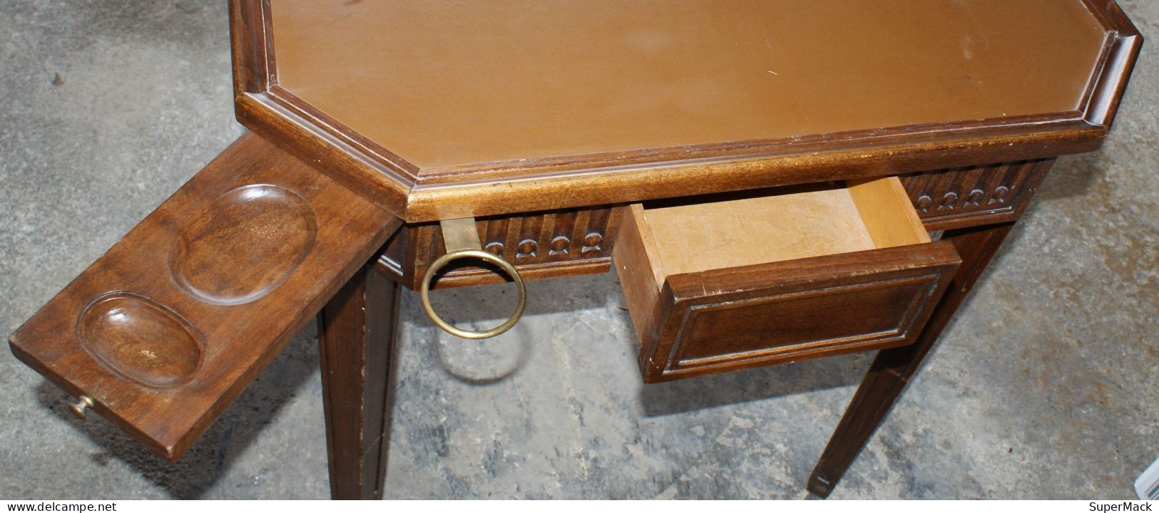 Ancienne Table De Jeux De Cartes, Plateau Recouvert De Cuir - Tables & Pedestals
