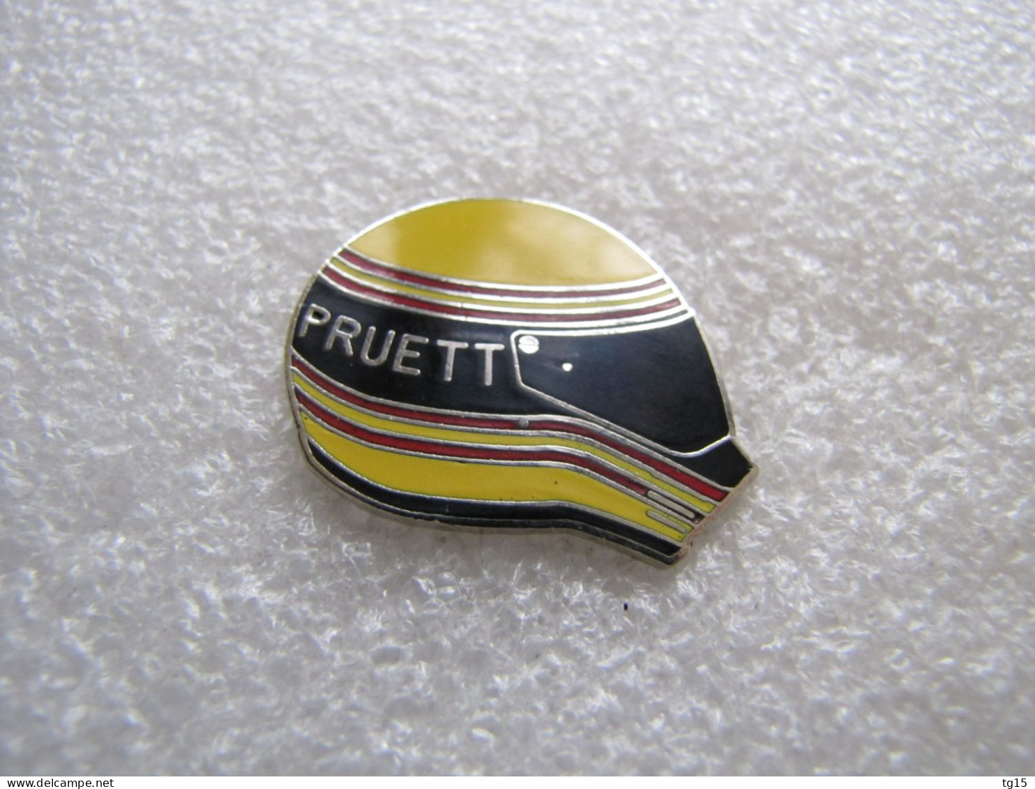 TOP PIN'S    CASQUE  SCOTT  PRUETT  Email Grand Feu  MFS - F1