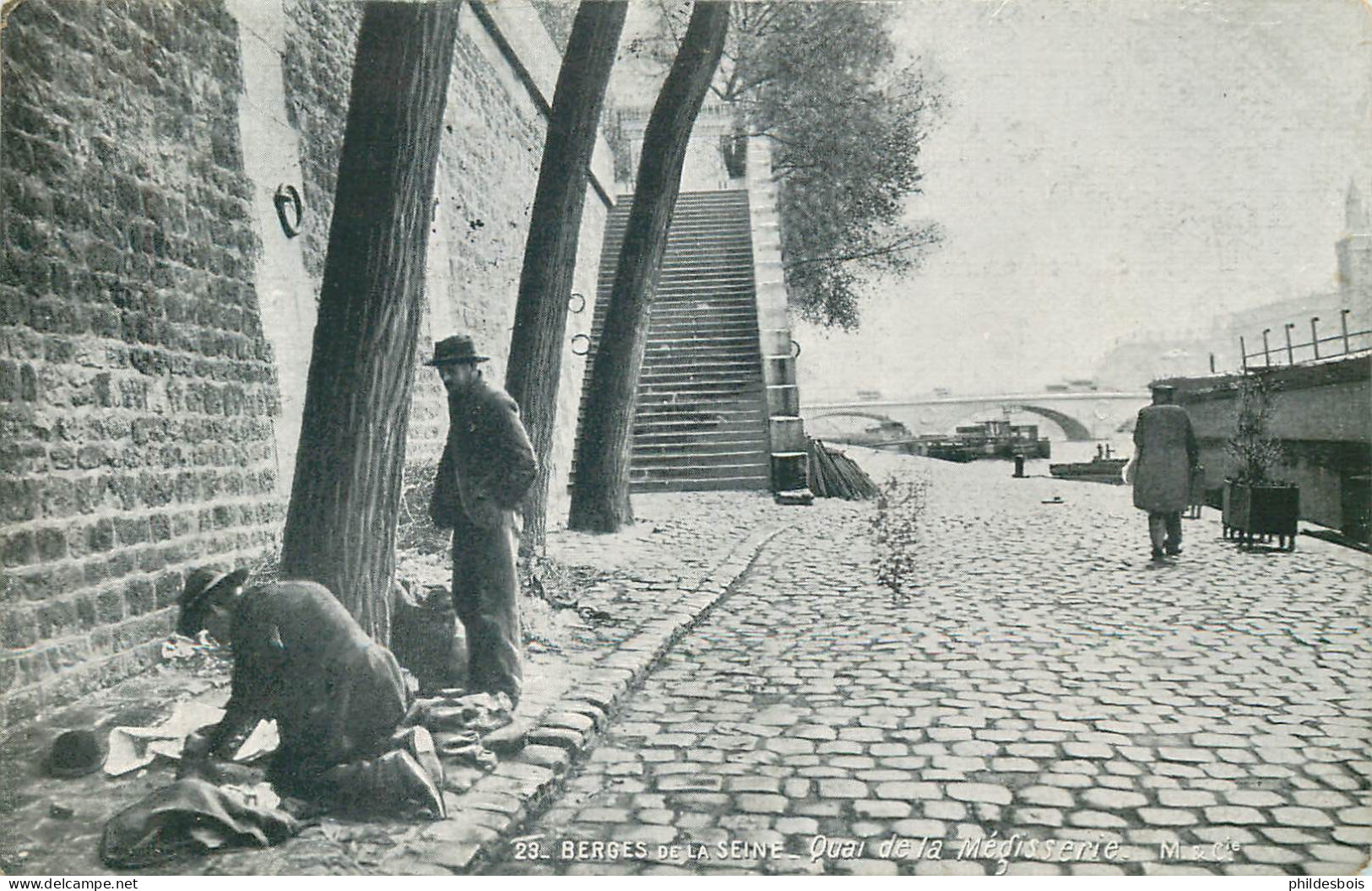 PARIS   ( Berges De La Seine  )  QUAI DE LA MEGISSERIE - La Seine Et Ses Bords