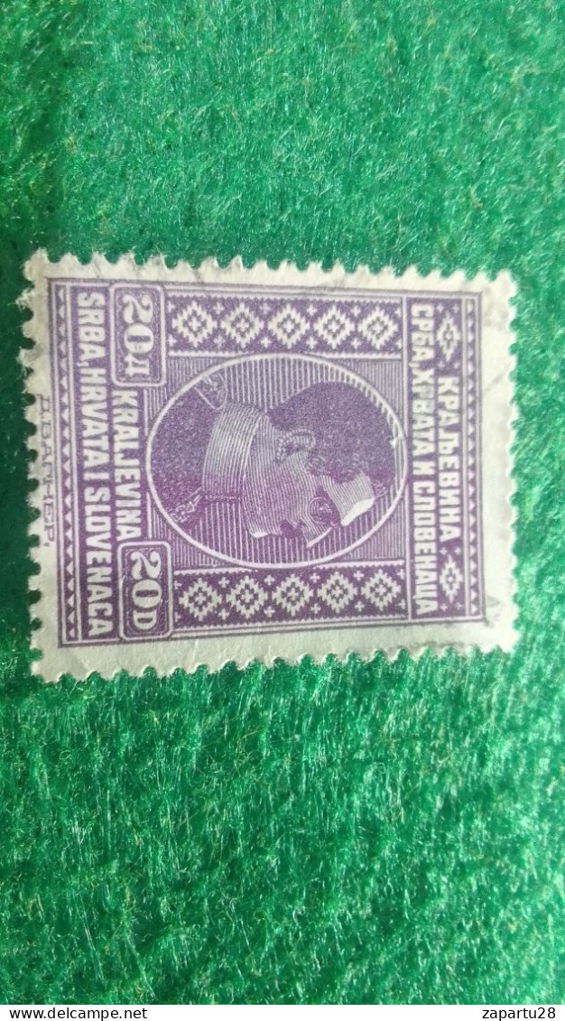 YOGUSLAVYA-    1919-1940   20 DİN - Used Stamps