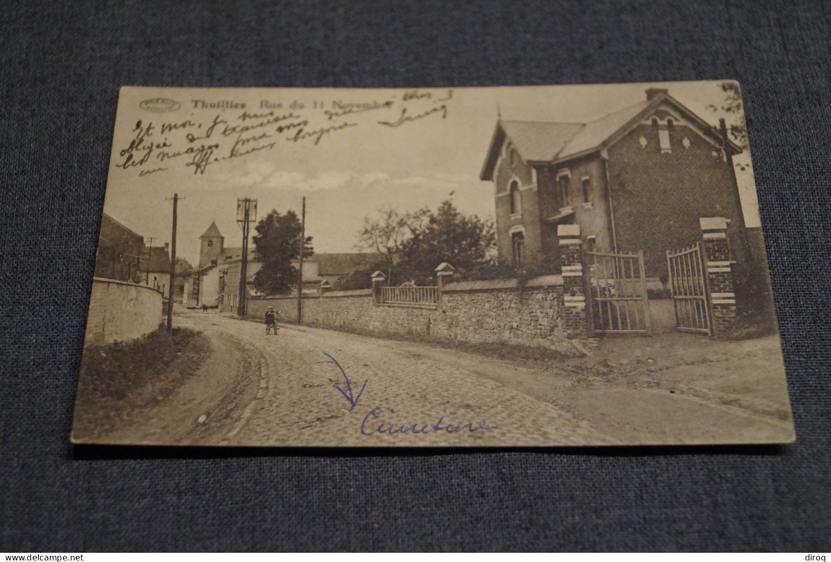 Thuillies Rue Du 11 Novembre, Belle Ancienne Carte Postale 1931,pour Collection - Thuin