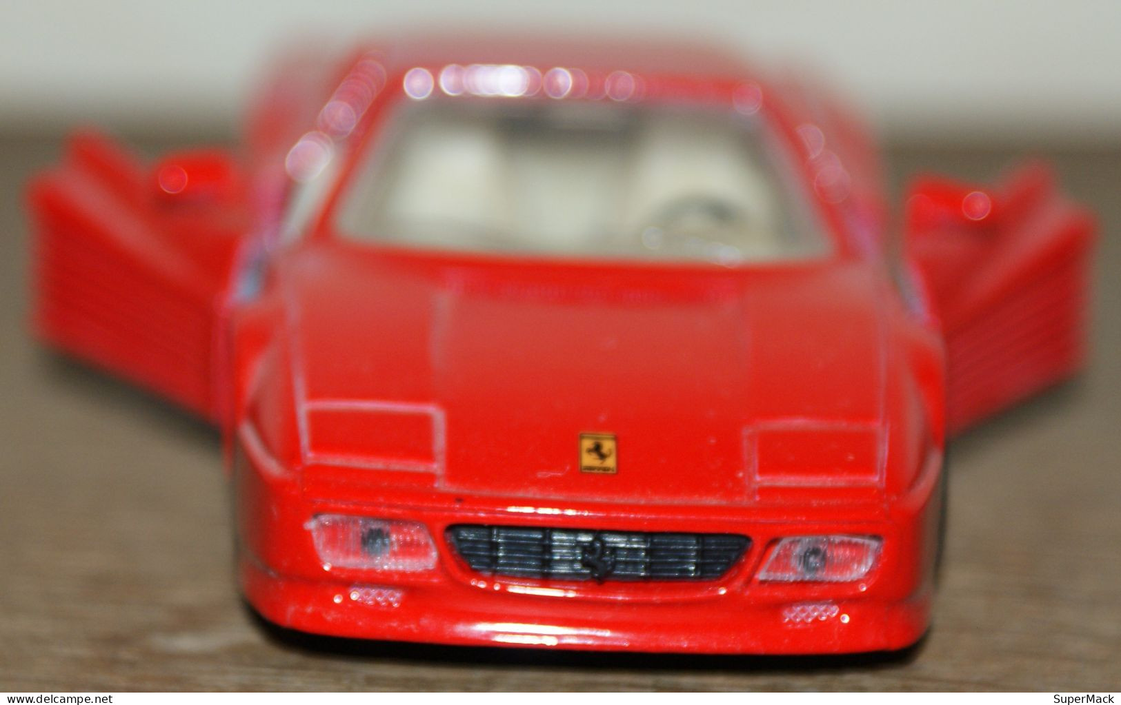 MAISTO (Collection SHELL) - Ferrari 512TR rouge 1:39