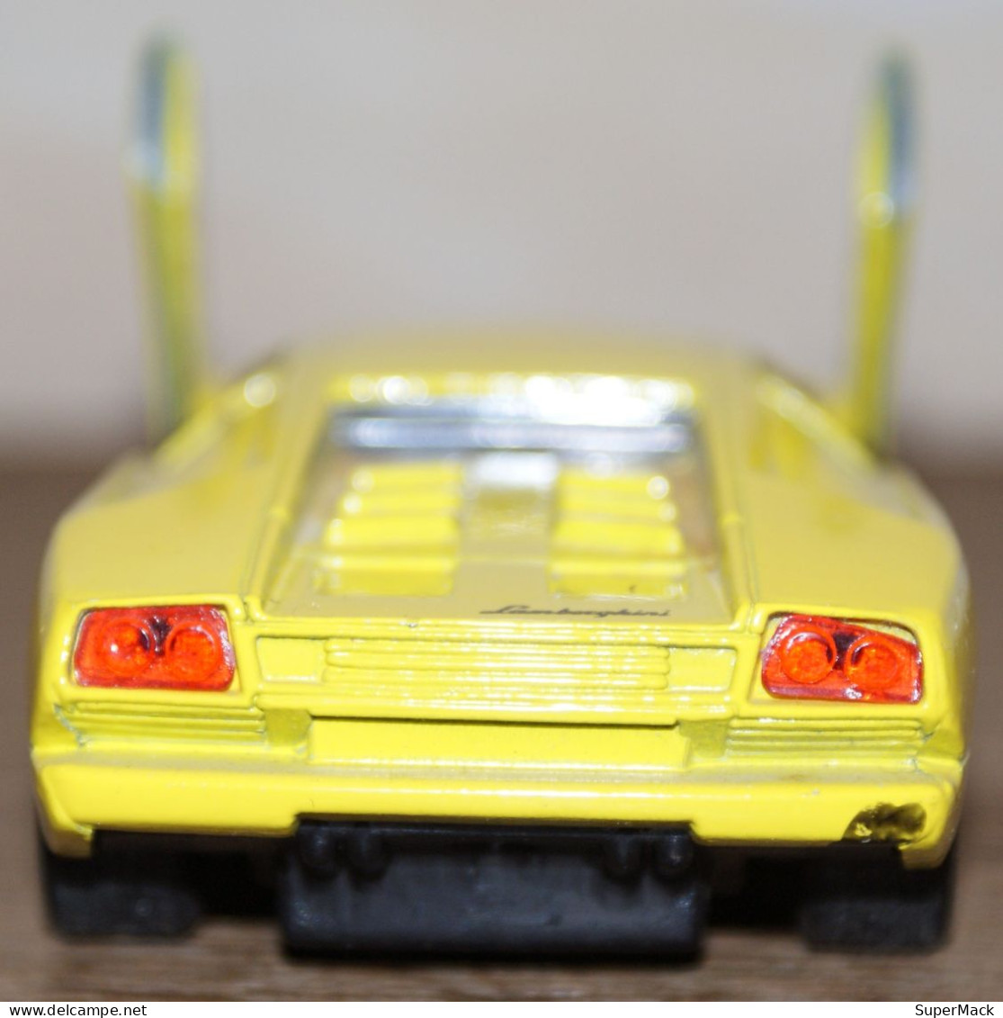 MAISTO (Collection SHELL) - Lamborghini Diablo Jaune 1:40 - Maisto