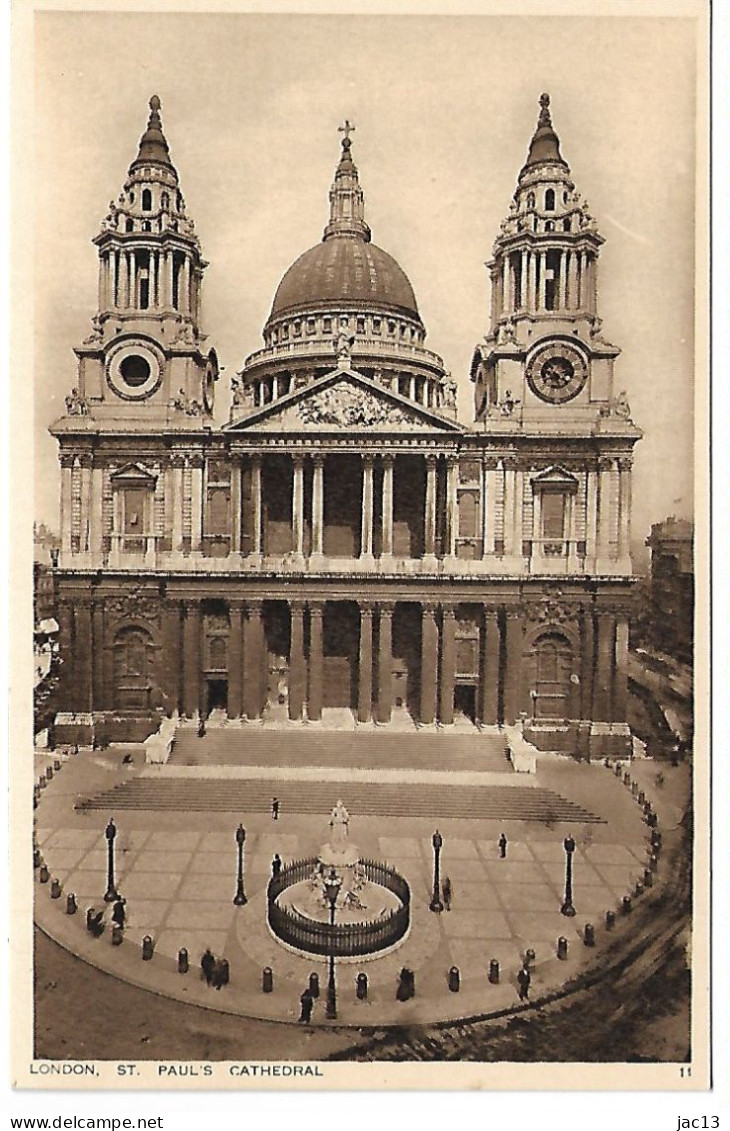 L200B2002 - London, ST. Paul's Cathedral - 11 - St. Paul's Cathedral