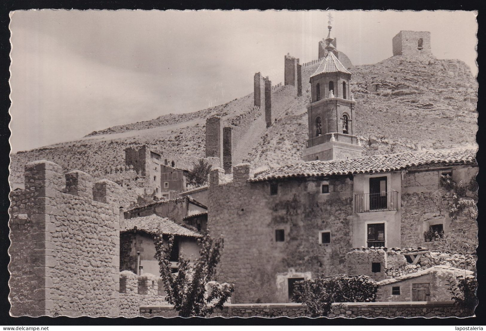 Albarracín. *Detalle De La Muralla* Nueva. - Teruel
