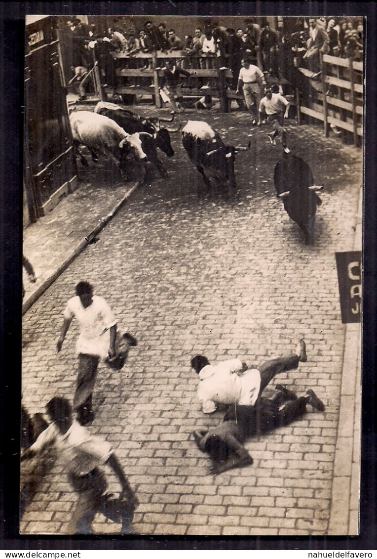 España - San Fermin - Postal No Circulada - Corrida De Toros - - Bull