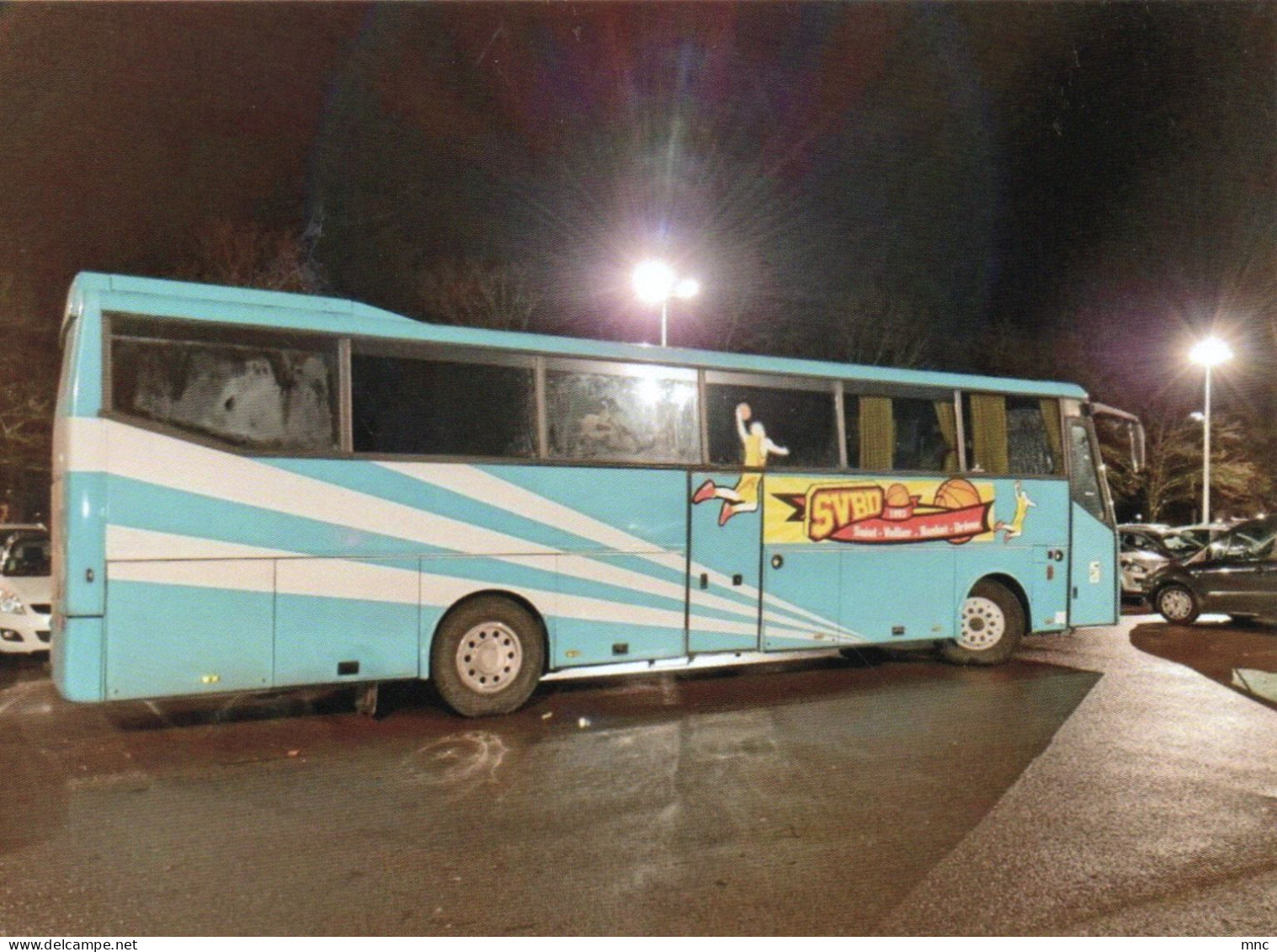 Le Bus De Saint-Vallier Basket Drôme - Basket-ball