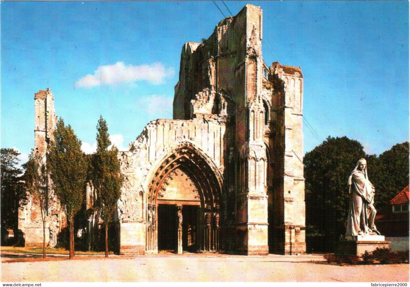 CPM 62 (Pas-de-Calais) Saint-Omer - Ruines De L'Abbaye Saint-Bertin TBE - Kirchen U. Kathedralen