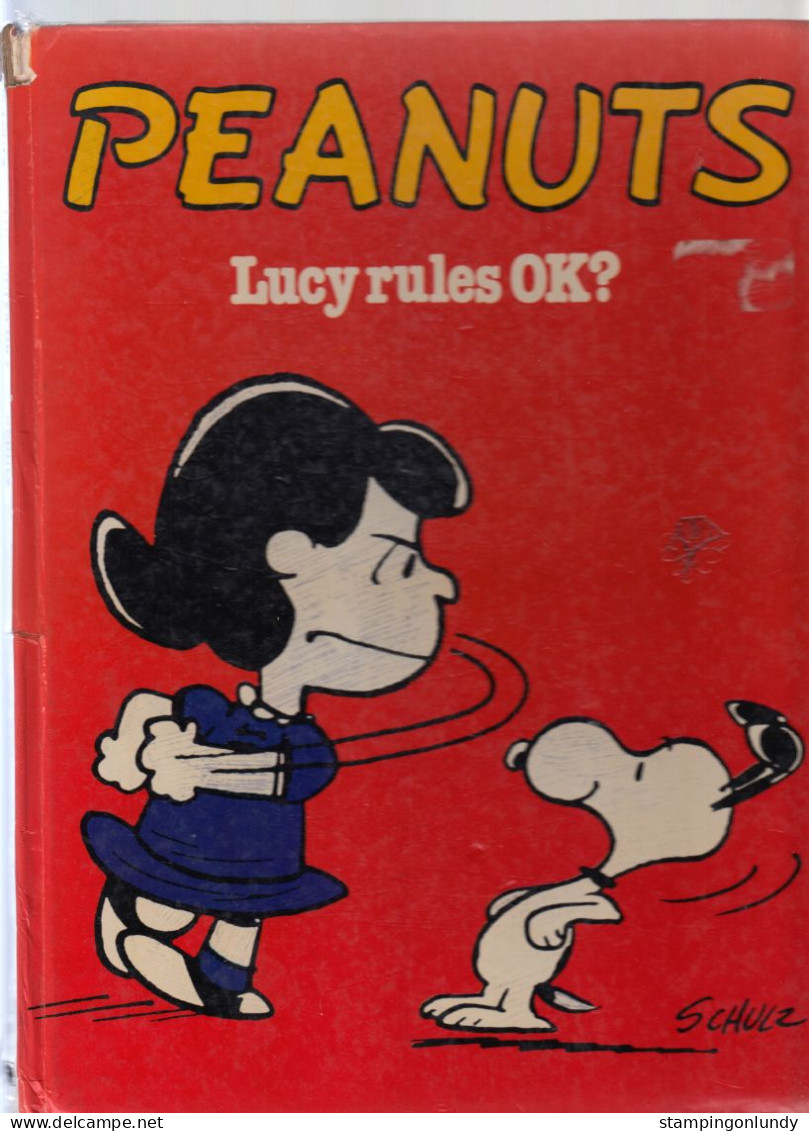 02. Five (5) Snoopy Annuals Retirment Sale Price Slashed! - Geïllustreerde Boeken