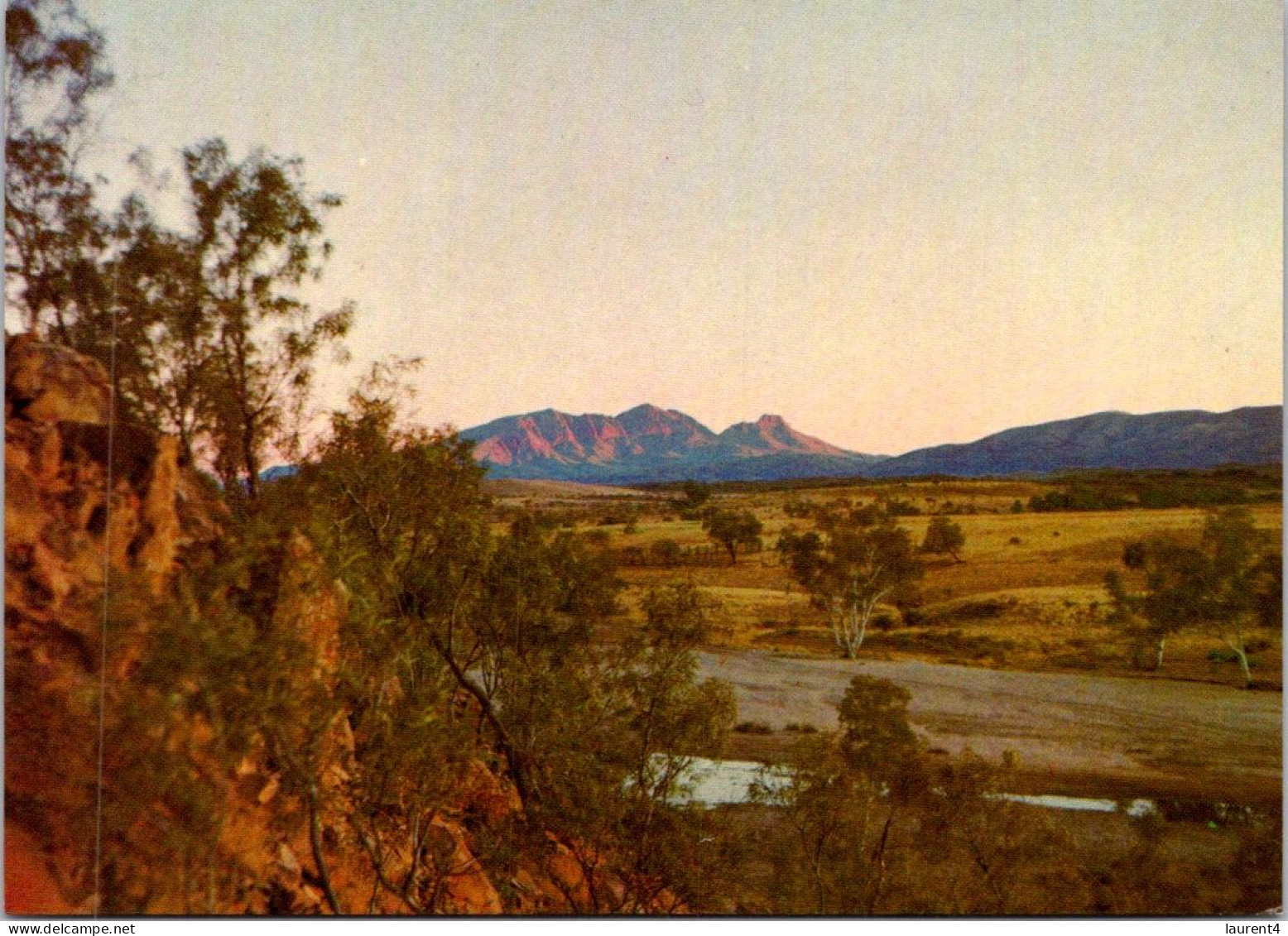 23-11-2023 (3 V 13) Australia - NT - Mt Sonder From Glen Helen Gorge - Uluru & The Olgas