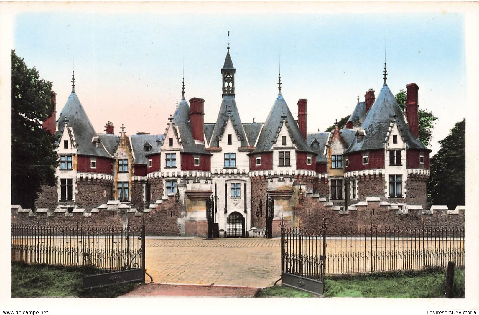 FRANCE - Bonnetable (Sarthe) - Le Château - Colorisé - Carte Postale Ancienne - Bonnetable