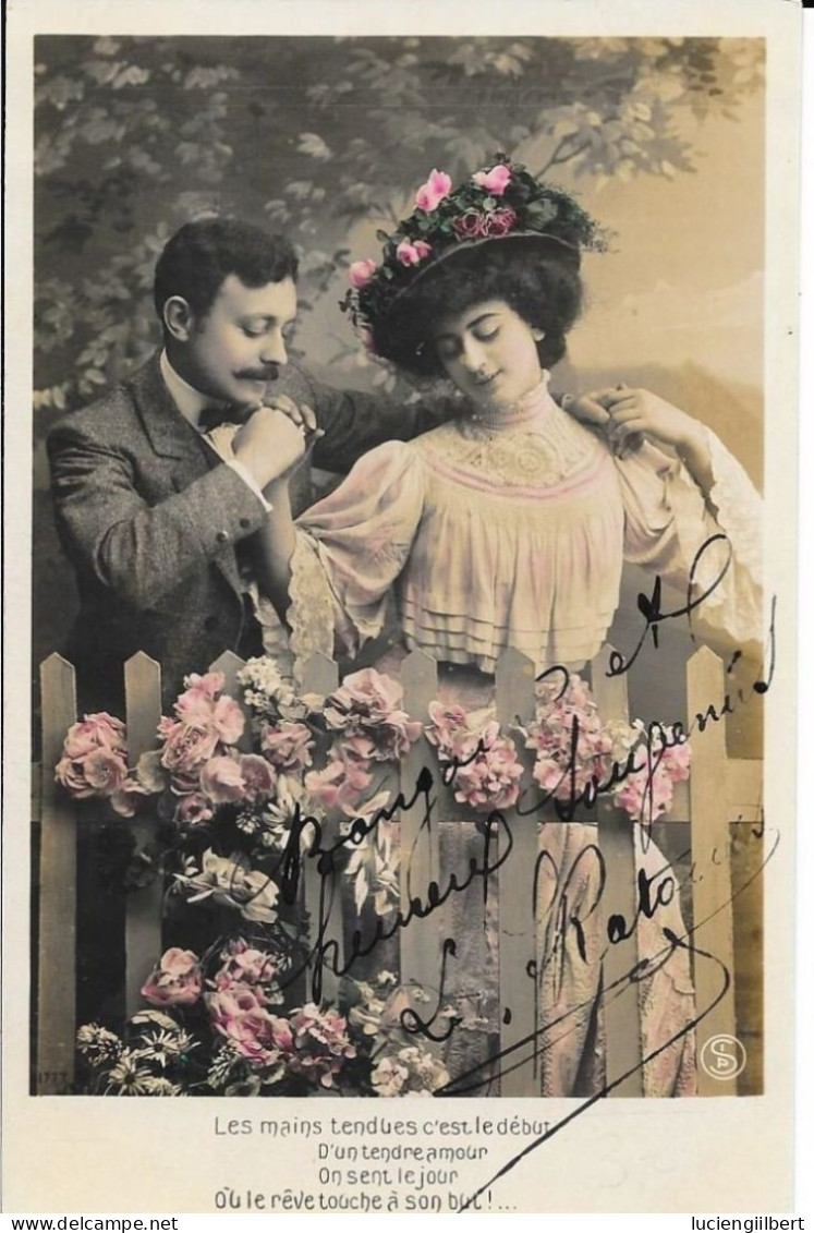 CARTE  FANTAISIE ANNEE 1907 -  COUPLE   -   A LEGENDE    :    -  CIRCULEE  -  COLLECTION JULIETTE - VARENNES SUR LOIRE - Collections & Lots