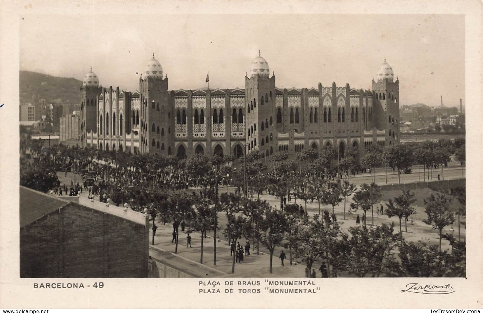 ESPAGNE - Barcelona - Plaça De Braus "Monumental" - Animé - Carte Postale - Barcelona