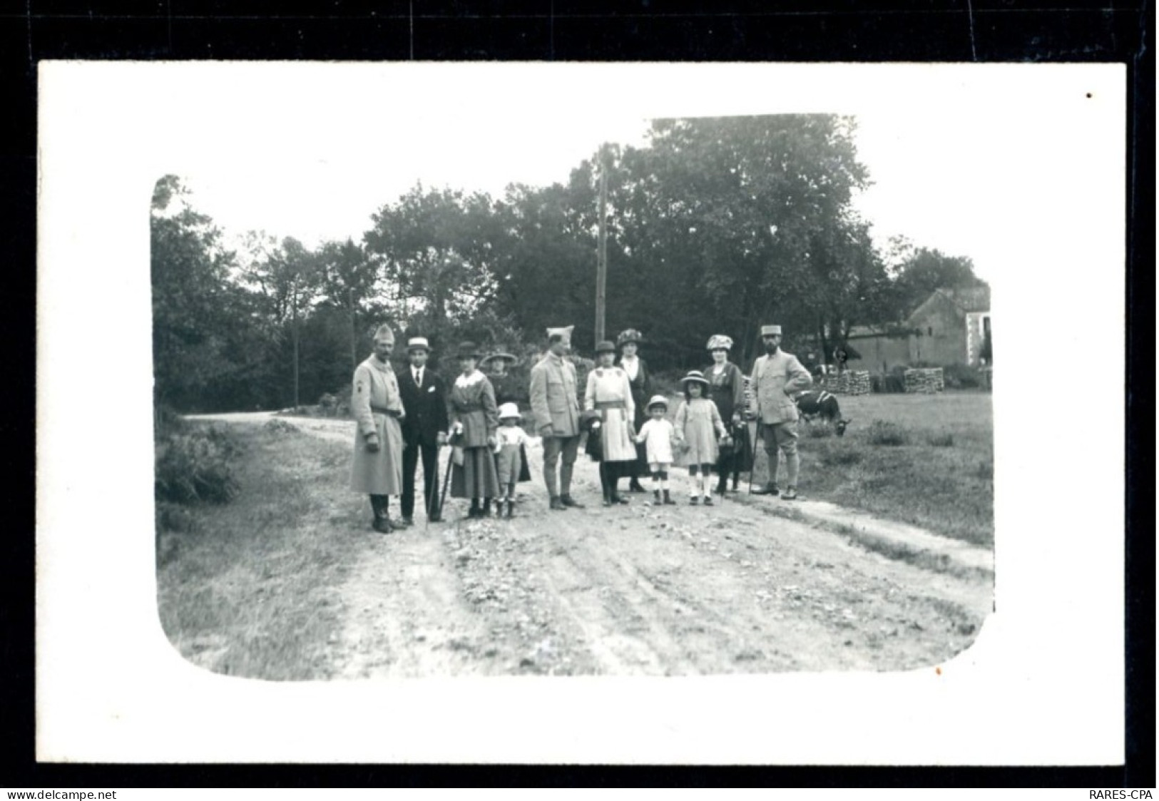 33 VILLANDRAUT - 12 CPA Photos famille de Chatelains en 1911 - chateau ou demeure à identifier à VILLANDRAUT