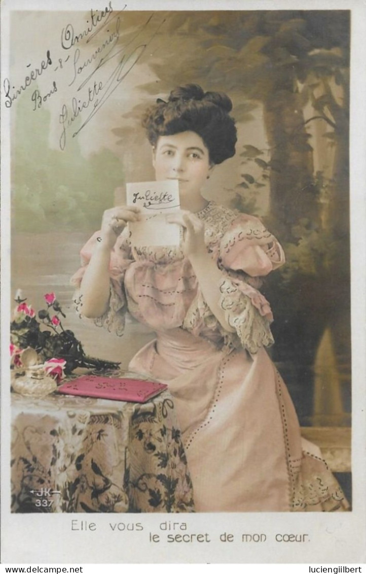 CARTE  FANTAISIE -  ANNEE 1907 -  FEMME   A  LA LETTRE   -  CIRCULEE - COLLECTION JULIETTE -  JULIETTE A LEON - Colecciones Y Lotes