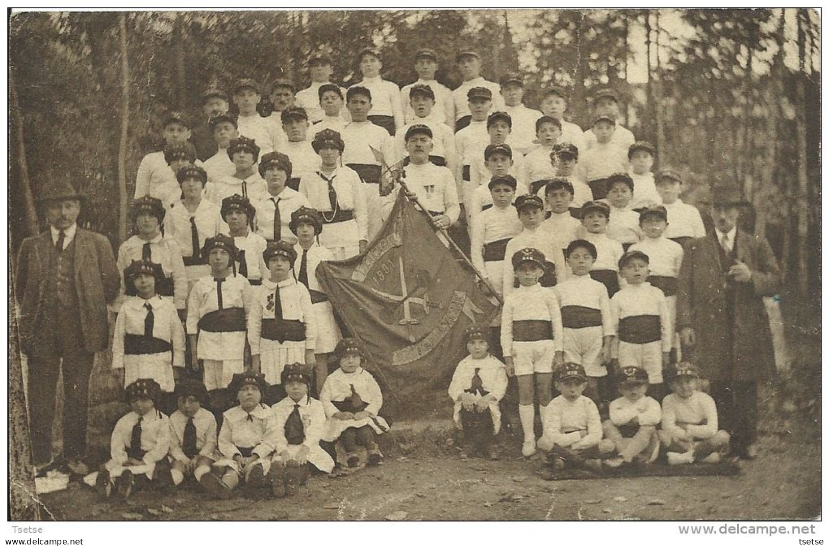 Club Sportif - Escrime épées, Voir Drapeau - Groupe De Gamins Avec Responsables ( à Situer ) - Fencing