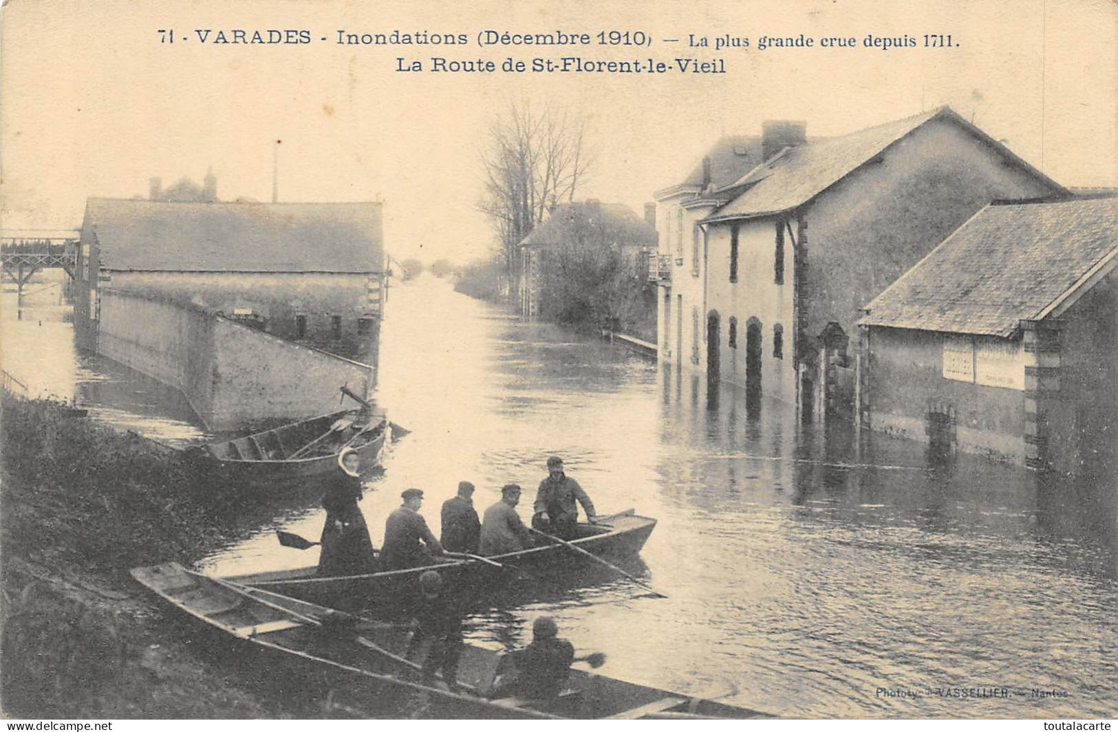 CPA 44 VARADES INONDATIONS 1910  LA ROUTE DE ST FLORENT LE VIEIL - Varades