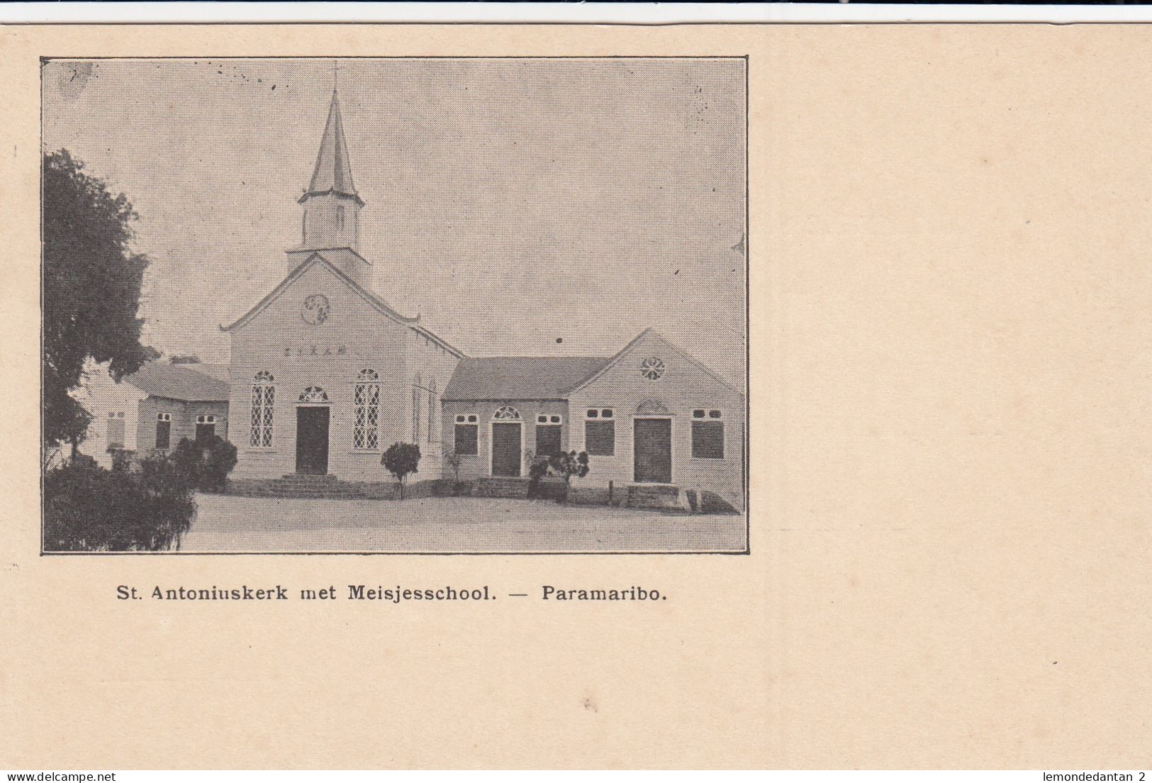 Paramaribo - St-Antoniuskerk En Meisjesschool - Suriname