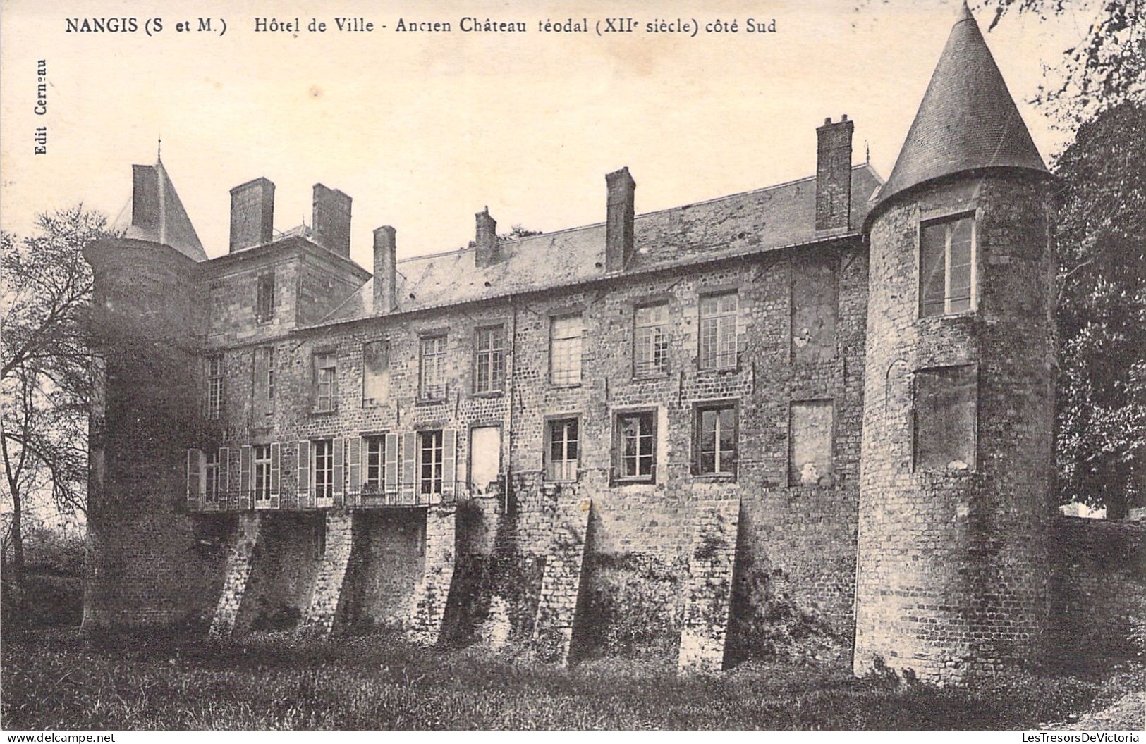 FRANCE - Nangis - Hotel De Ville - Ancien Chateau Féodal - Coté Sud - Carte Postale Ancienne - Nangis