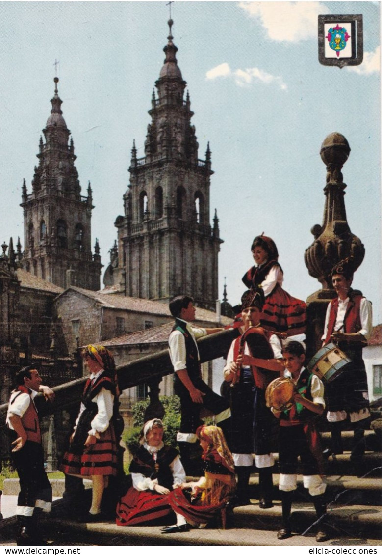 ESPAGNE. Carte Postale, Galice. Groupe De Joueurs De Cornemuse Faisant De La Musique Régionale. Non Circulée Pas. - La Coruña