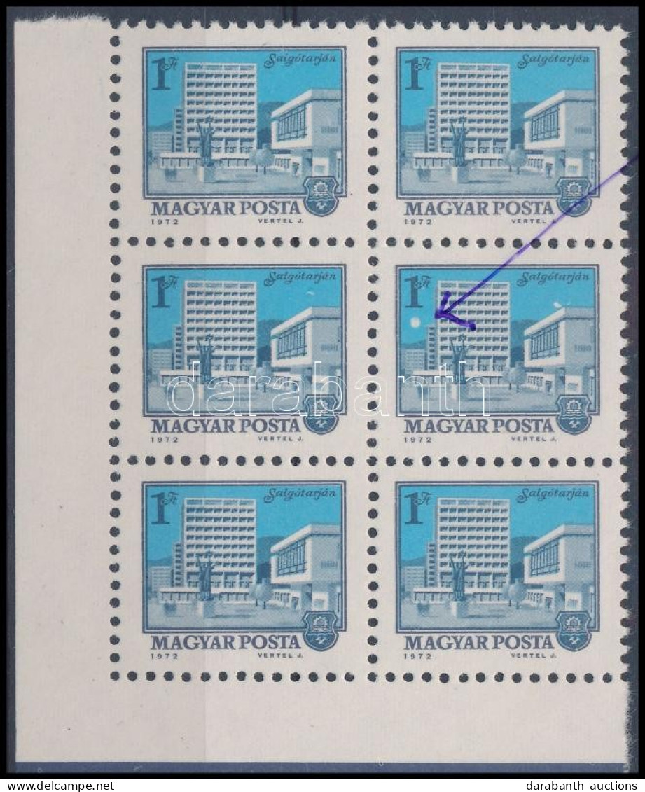 ** 1972 Tájak-városok 1Ft ívsarki 6-os Tömb, Az Egyik Bélyegen Fehér Volt, Alul Kék Festékcsík / Mi 2826 Corner Block Of - Sonstige & Ohne Zuordnung