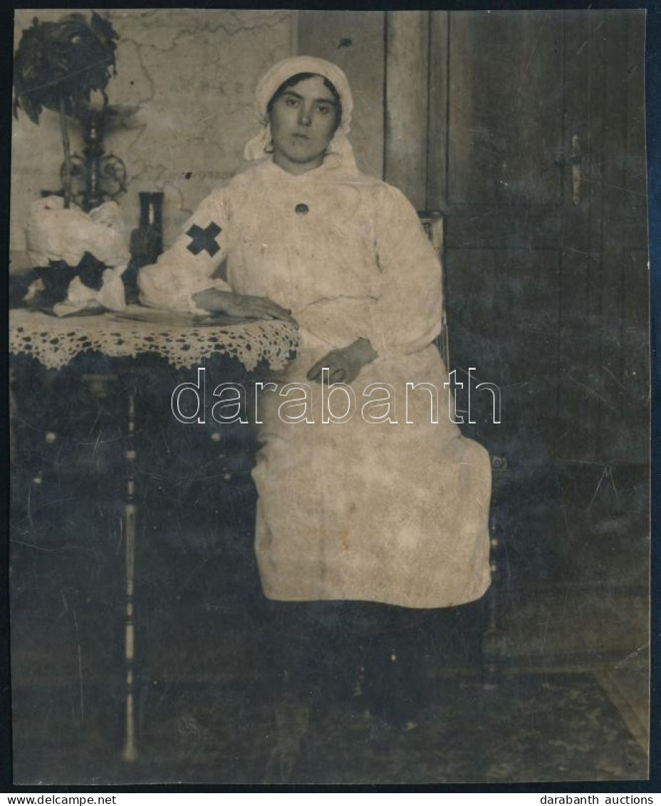 Cca 1915 Vöröskeresztes Nővér Portréja, Fotó, 15×12 Cm - Otros & Sin Clasificación