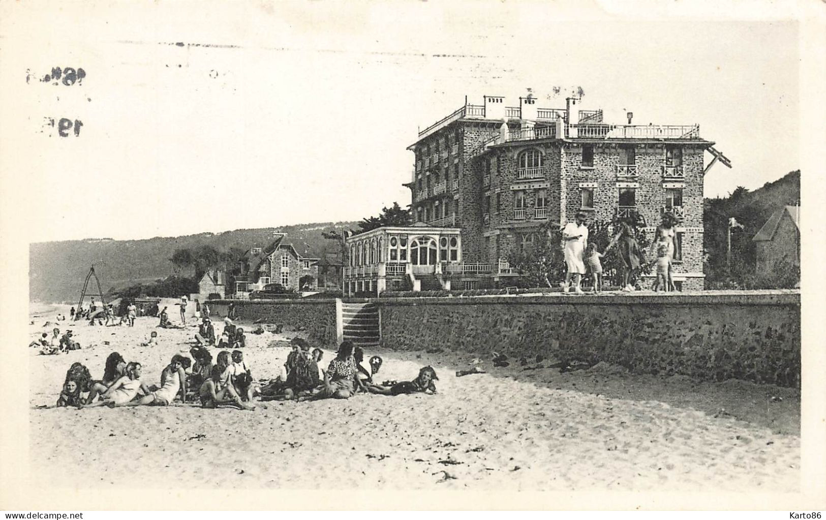 Les Rosaires , Plérin * La Digue Et La Plage * Hôtel Et Villa - Plérin / Saint-Laurent-de-la-Mer