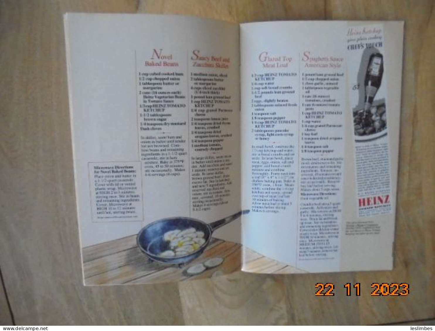 Ketchup Recipe Collection - H.J. Heinz Co. 1988 - American (US)