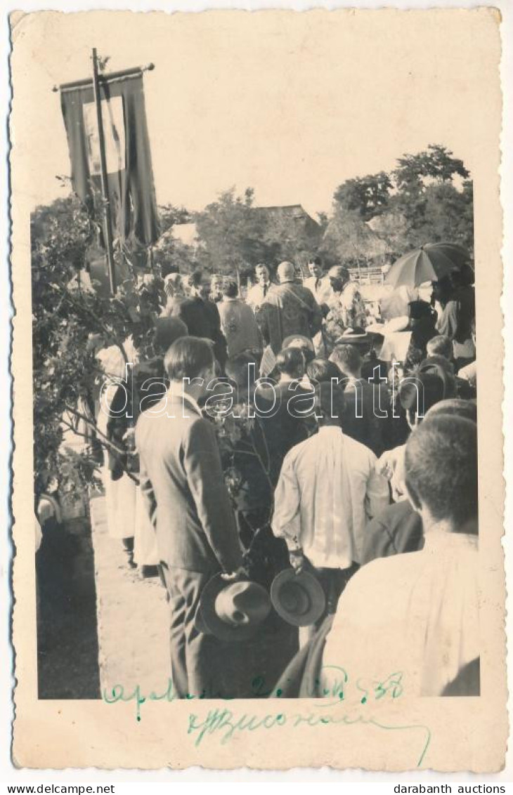 * T3 1938 Apahida, Bruckendorf (Kolozsvár, Cluj); Ortodox ünnepség / Orthodox Celebration. Photo (EK) - Zonder Classificatie