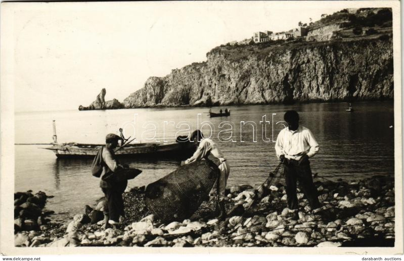 T2 1933 Taormina, Marina / Fishing Boats, Fishermen With Nets. Fotografia Artistica F. Galifi Crupi Photo - Non Classés