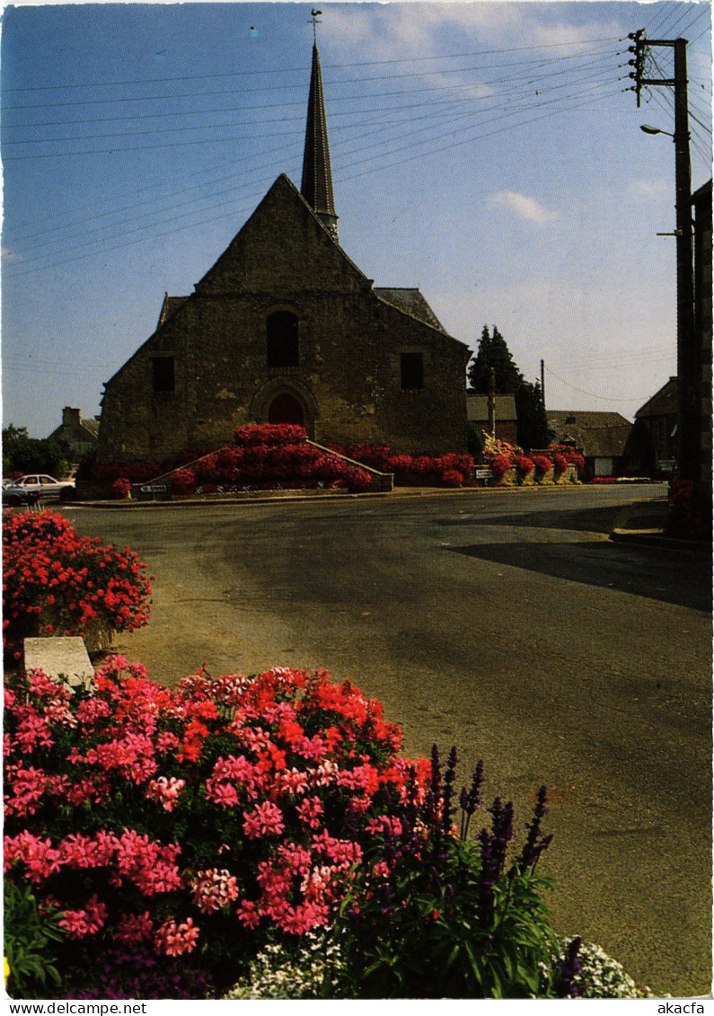 CPM St-Juvat Village Fleuri (1181745) - Saint-Juvat