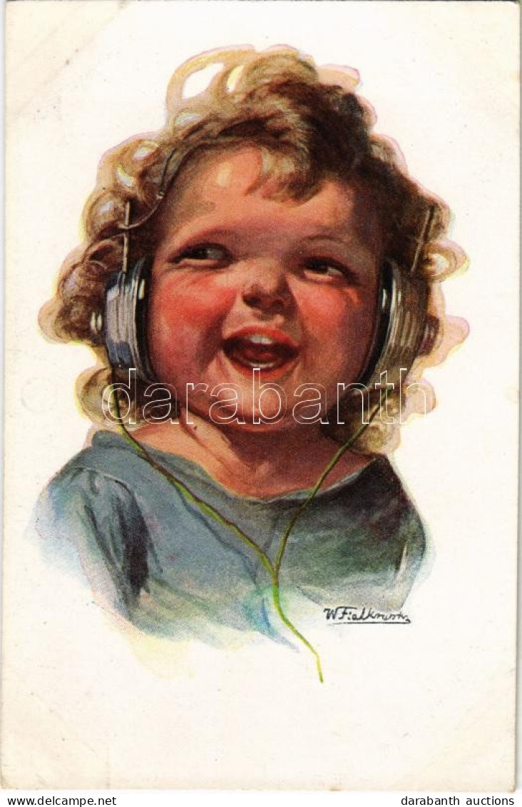 * T2/T3 Child With Headphones. No. 1198. S: W. Fialkowska - Zonder Classificatie