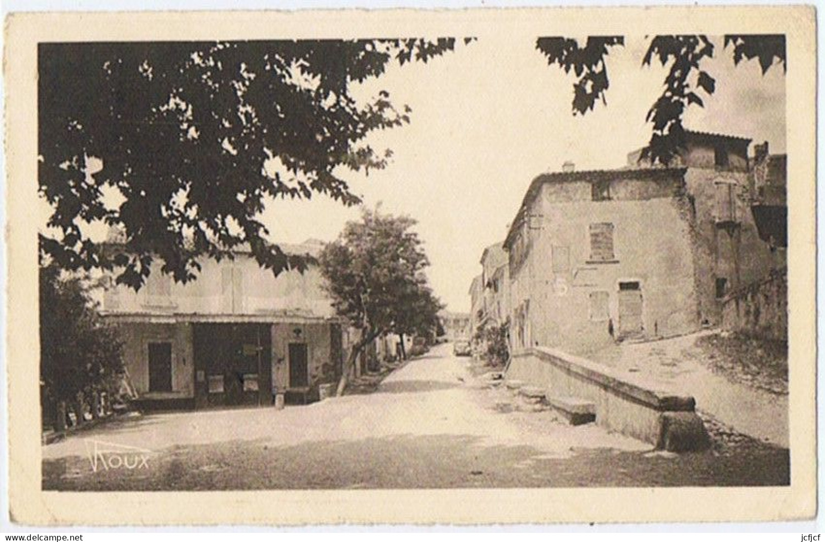 Cpm..84..ROBION..VAUCLUSE..RUE JOSEPH FARAUD - Robion