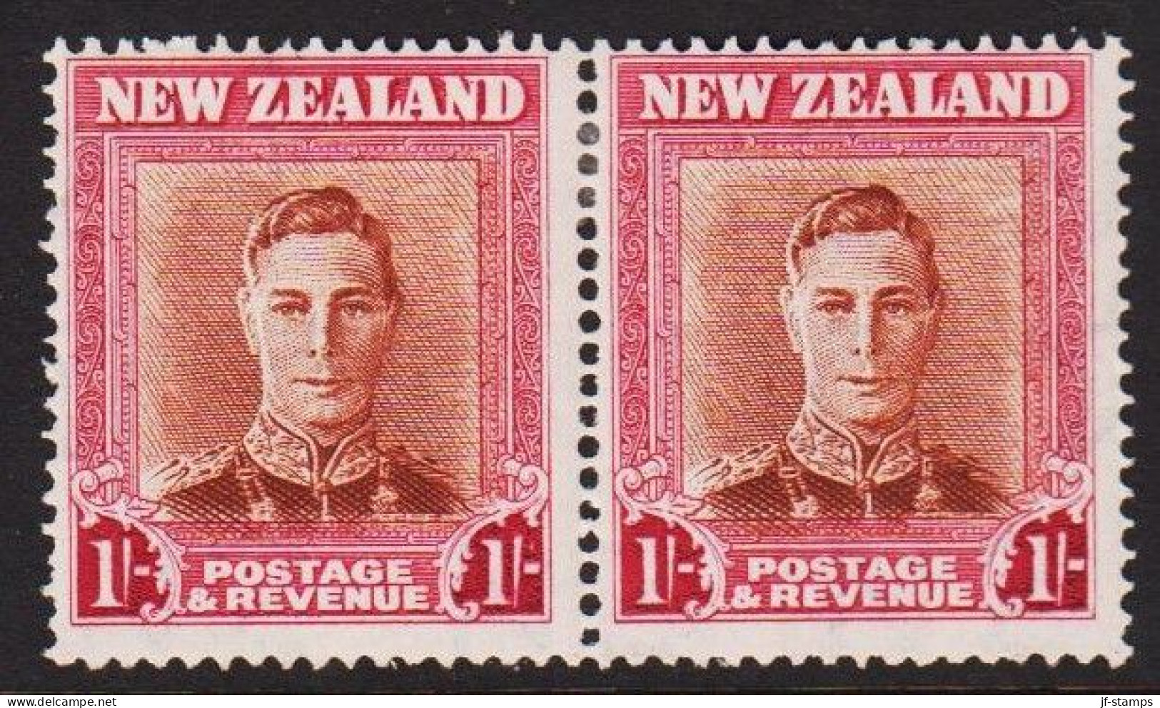 1947. New Zealand. Georg VI 1/- In Pair Hinged.  (MICHEL 295) - JF537503 - Cartas & Documentos