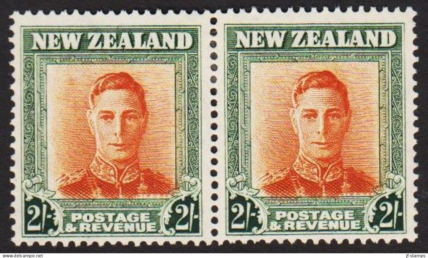 1947. New Zealand. Georg VI 2/- In Pair Hinged.  (MICHEL 297) - JF537505 - Briefe U. Dokumente