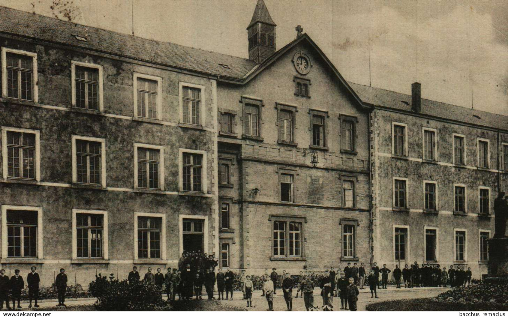 HACHY - Pensionnat Des Frères - Une Cour De Récréation - Habay