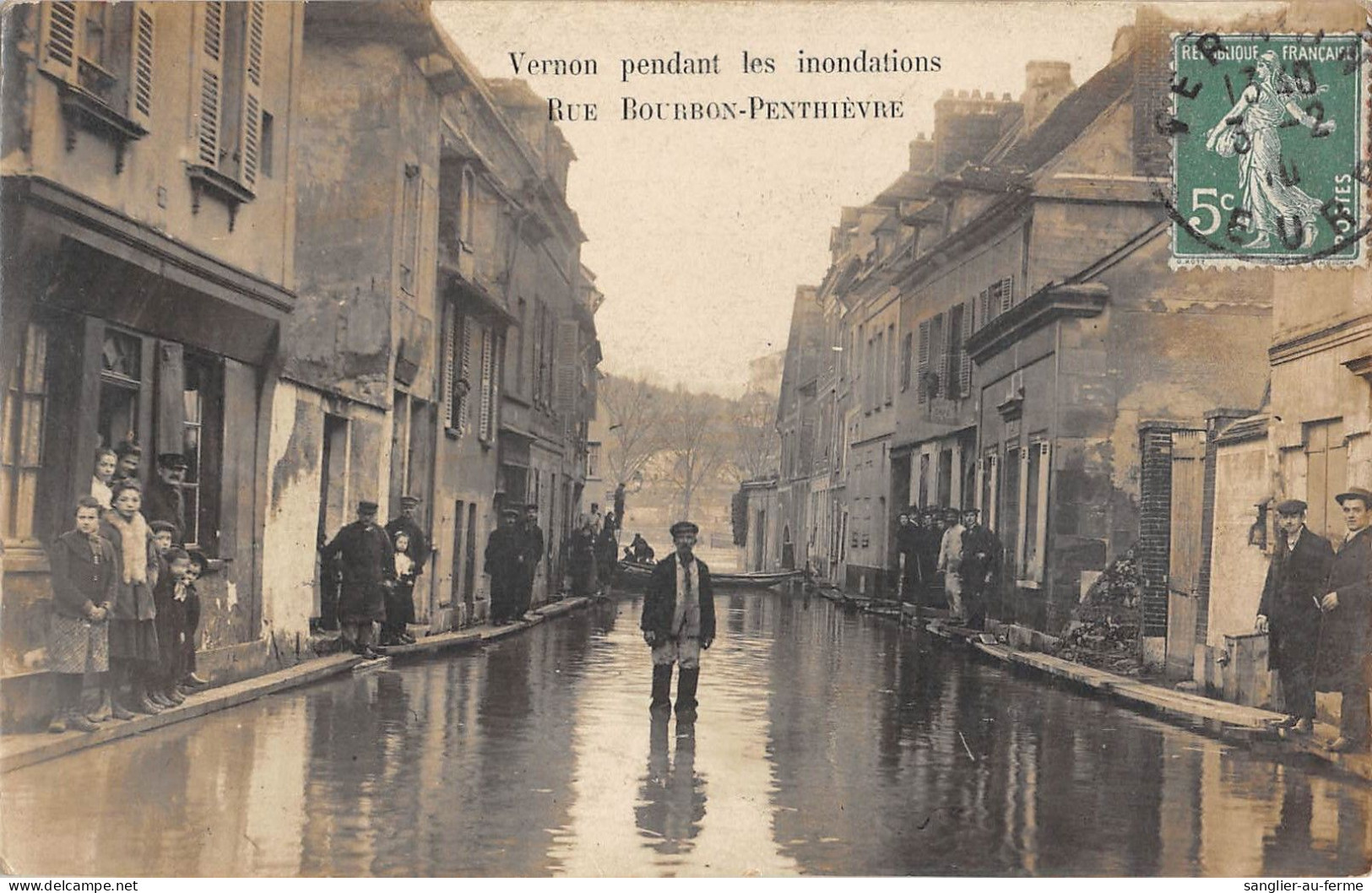 CPA 27 VERNON / CARTE PHOTO / VERNON PENDANT LES INONDATIONS RUE BOURBON PENTHIEVRE - Vernon