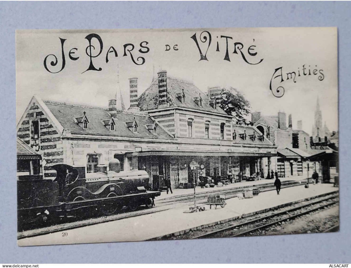 Je Pars De Vitré , Train En Gare - Vitre